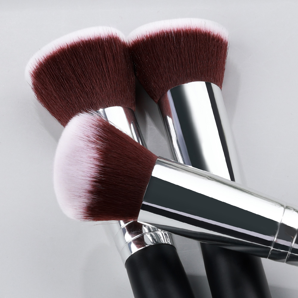Set di pennelli per trucco pro - Huda Beauty Makeup Brush Set recensione e prezzo