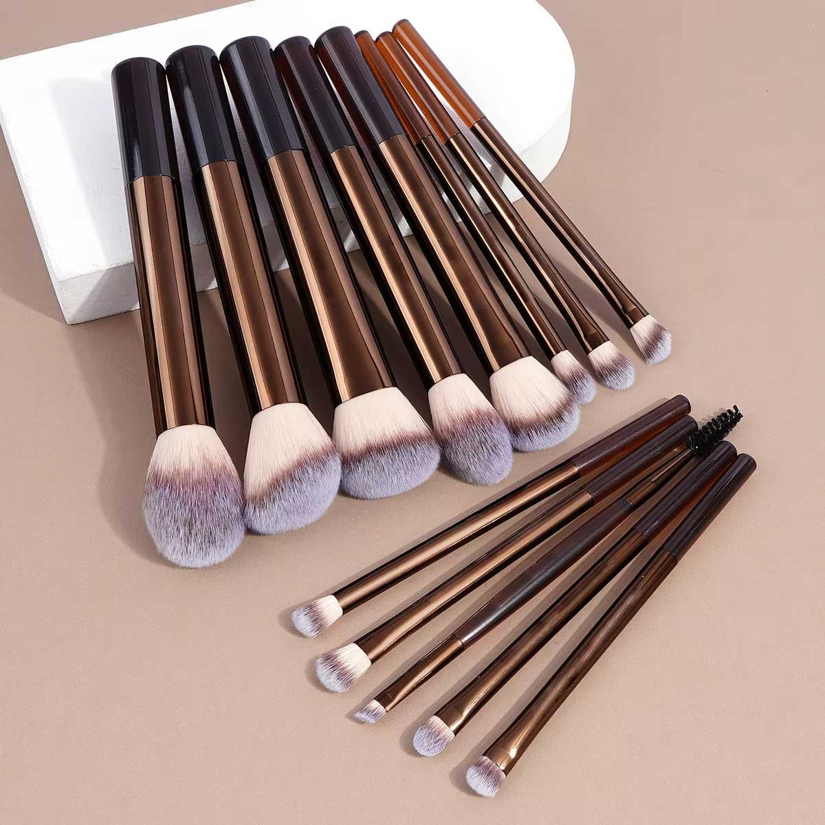 13 pezzi set di pennelli per t - Huda Beauty Makeup Brush Set recensione e prezzo