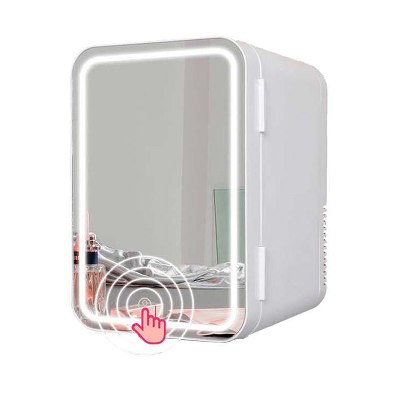 Mini frigorifero cosmetico per - Beauty Makeup Fridge recensione e prezzo