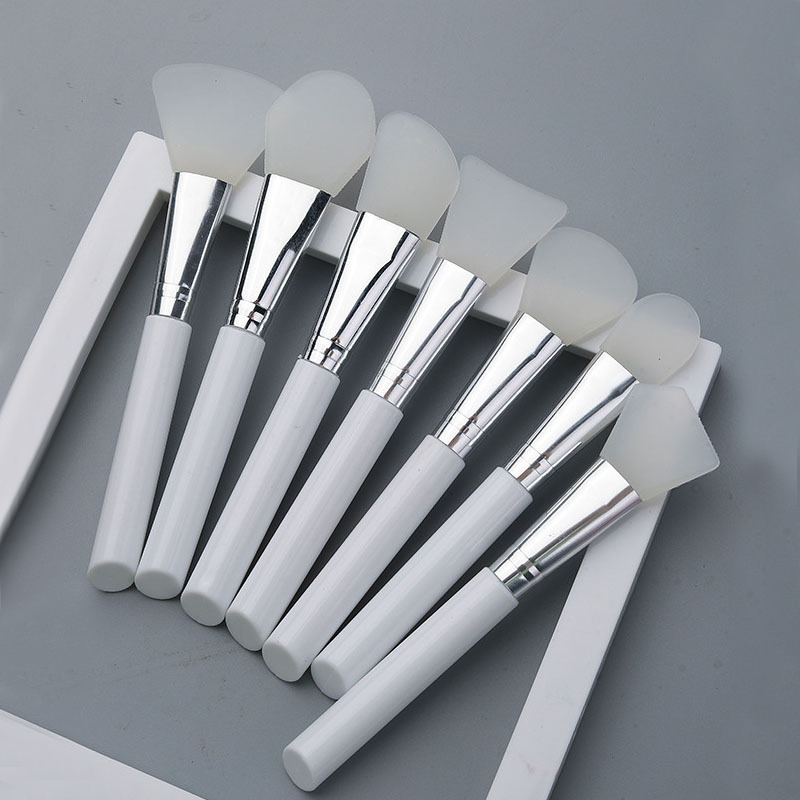 Set di 7 Pennelli in Silicone  - Huda Beauty Makeup Brush Set recensione e prezzo